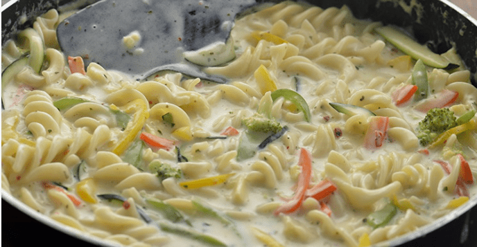 white sauce pasta